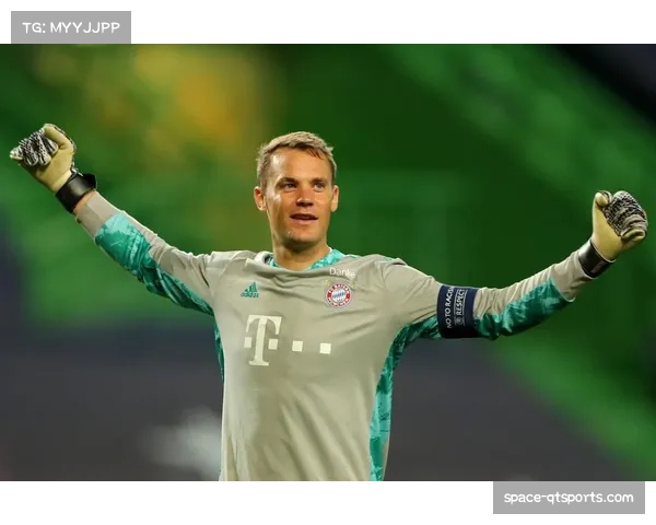 图片报：诺伊尔已恢复守门训练，目标四月复出